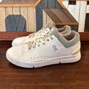 On The Roger Advantage Tennis Shoes 7.5